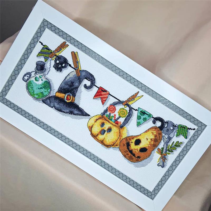 "Halloween" Cross Stitch Kit